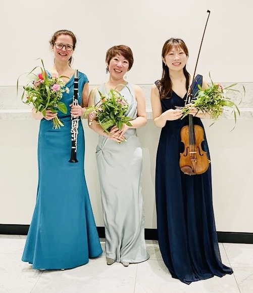 Regine Müller, Emi Suzuki und Kyoungjie Kim